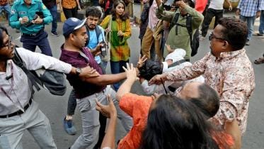 Police clash with anti-rape protesters