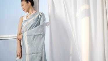 White and Blue Pinon Hadi 