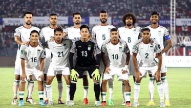 Bangladesh football team.jpg