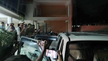 milestone students protest against advisers