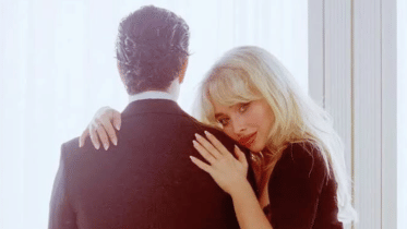 Sabrina Carpenter.png