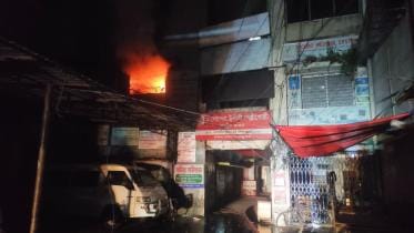 Udichi office in Dhaka set on fire