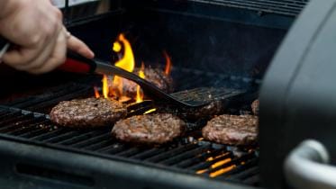 Easy winter barbecue tricks to get that perfect restaurant flavour     zac-cain-jlzukaj_phq-unsplash.jpg