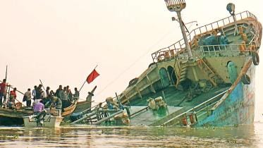 Meghna tanker capsize