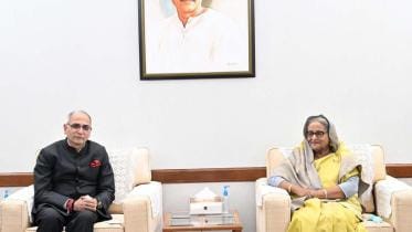 Indian foreign secretary with sheikh hasina