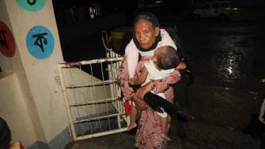 Cyclone update midnight.jpg