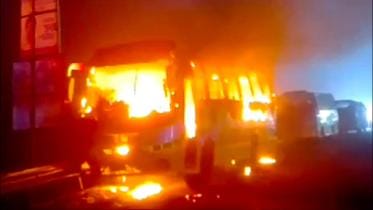 teenager dies in Munshiganj bus fire
