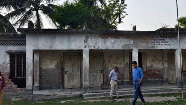 school students suffer_9e66.jpg