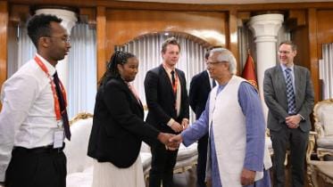 yunus calls on youth to join politics