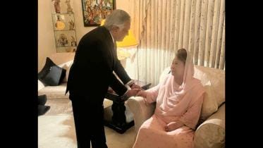 pakistan foreign minister ishaq dar meets khaleda zia