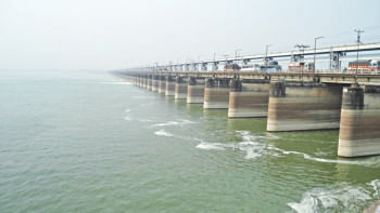 Bangladesh India officials visit Farakka barrage Bangladesh India officials visit Farakka barrage