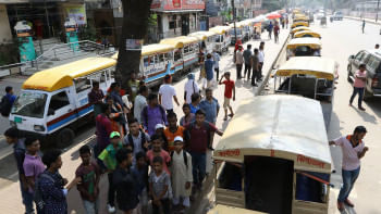 Laguna banned on Dhaka streets Laguna banned on Dhaka streets