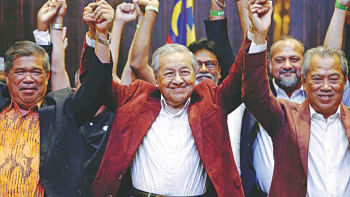 Mahathir Mohamad gets historic victory Mahathir Mohamad gets historic victory