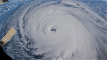 Cyclone Asani weakens, moves towards Indian coast Cyclone Asani weakens, moves towards Indian coast