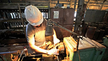 Shipbuilding sector: Investment rises despite gloom Shipbuilding sector: Investment rises despite gloom