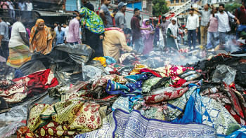 Bangabazar fire also affects its suppliers Bangabazar fire