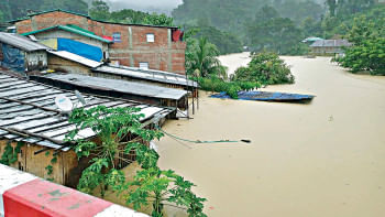 Torrential rain pounds southeast area in Bangladesh