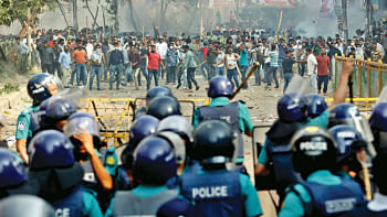 Unrest bearing on fragile economy of Bangladesh