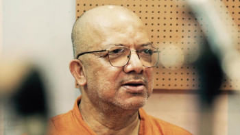 Kabir Suman arrives in Dhaka today Kabir Suman arrives in Dhaka today