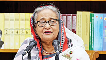 Blaze-hit building has no fire exit Blaze-hit building has no fire exit