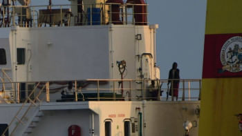 Indian Navy thwarts Somali pirates by intercepting a 'pirate vessel' Indian Navy thwarts Somali pirates by intercepting a 'pirate vessel'