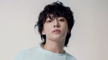 BTS’ Jungkook promises to ‘Never Let Go’ of ARMYs with new solo single announcement BTS’ Jungkook promises to ‘Never Let Go’ of ARMYs with new solo single announcement