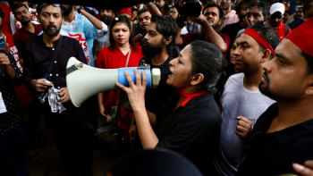 Artistes unfazed by heavy rain, censorship: Demand justice for students Artistes unfazed by heavy rain, censorship: Demand justice for students