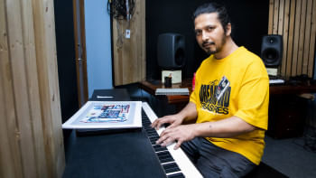 Arnob back on the canvas Shayan Chowdhury Arnob paintings