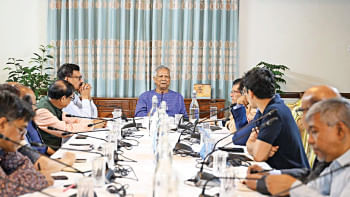 Muhammad Yunus emergency meeting on US tariffs Muhammad Yunus emergency meeting on US tariffs
