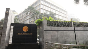 Bangladesh moves to market based exchange rate Bangladesh moves to market based exchange rate
