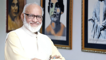 Mustafa Zaman Abbasi Mustafa Zaman Abbasi