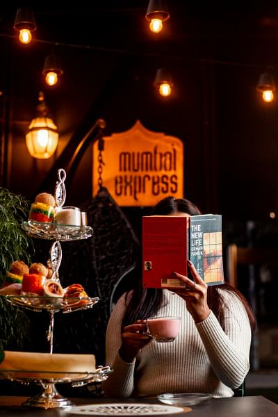 Reviewing The Mumbai Express and its High Tea Splendour! Reviewing The Mumbai Express and its High Tea Splendour!