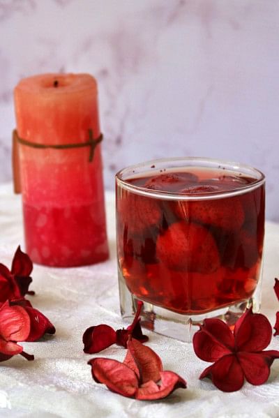 Rejuvenate your soul with refreshing iced tea Rejuvenate your soul with refreshing iced tea