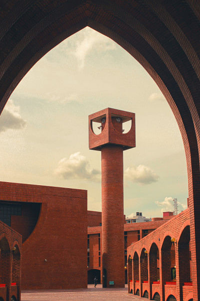 Masjid-e-Zainab, IUT Masjid-e-Zainab, IUT