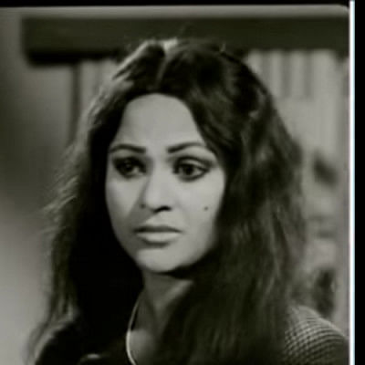 Tina Khan Tina Khan