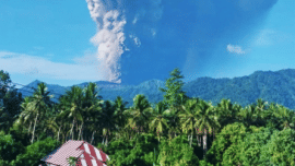 Indonesia_Volcano_AFP_8may2026.PNG