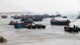 Mindless sand lifting 1.jpg