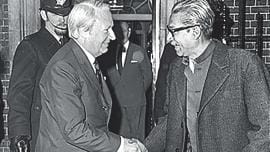 sheikh-mujibur-rahman-with-edward-heath.jpg