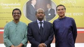 Latifur Rahman with Matiur Rahman and Mahfuz Anam