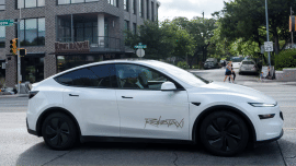 Tesla robotaxi