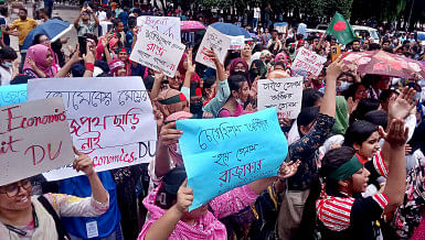 Our political leaders have failed to see that these young people fighting for their rights don’t want to be trapped in any identity binary. FILE PHOTO: ANISUR RAHMAN