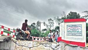 bridge cracked 1.jpg