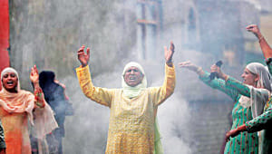 unrest in kashmir 1.jpg