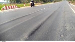 Dinajpur damaged highway _e796.jpg