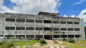 Shelter center yet to complete though six years have passed_daff.jpg