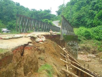bridge wall collapses.jpg