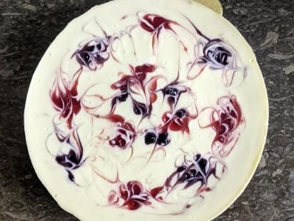 Satiate your sweet and savoury cravings with Expressions – Chocolates & Cakes