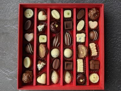 Satiate your sweet and savoury cravings with Expressions – Chocolates & Cakes