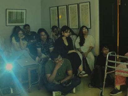 audience_watching_laisul_hoques_film_at_project_banani_18._photo_ahornish_ahona.jpg