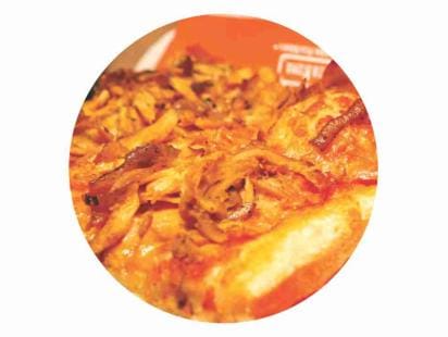 pizza_place_in_dhanmondi